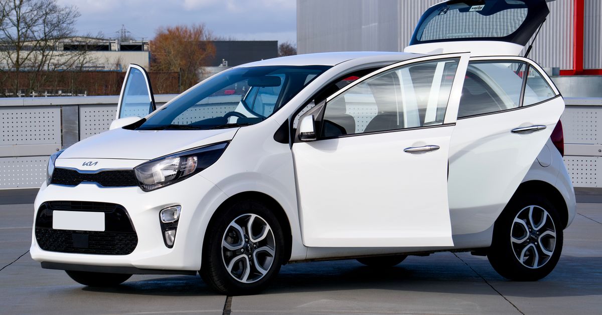 Benefits of Hiring Qualified Mobile Auto Electricians