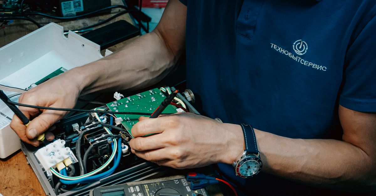 Diagnosing Issues with Interior Car Lights
