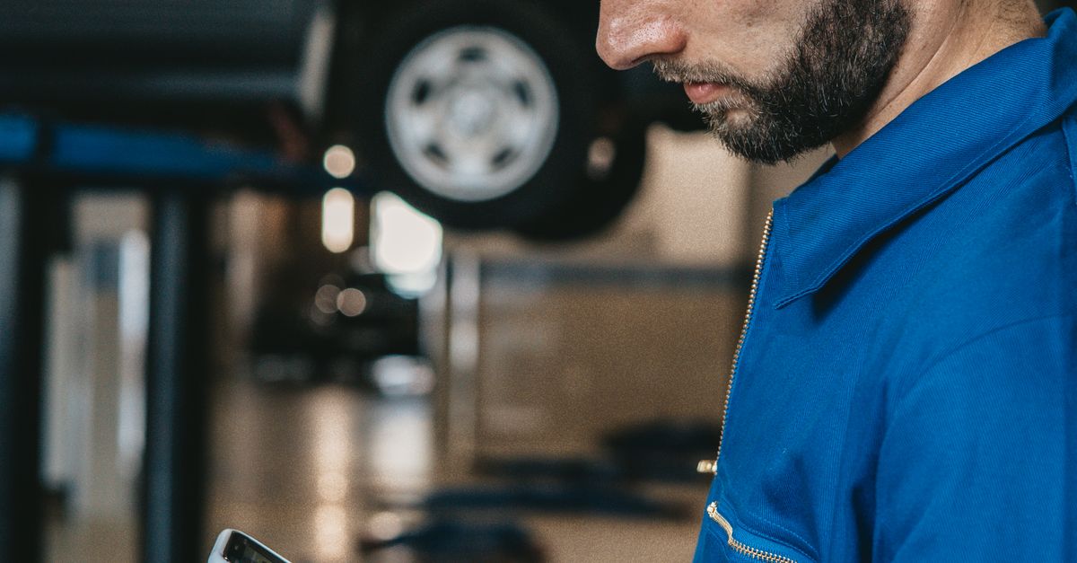 Identifying the Signs of Electrical Short Circuits in Your Vehicle
