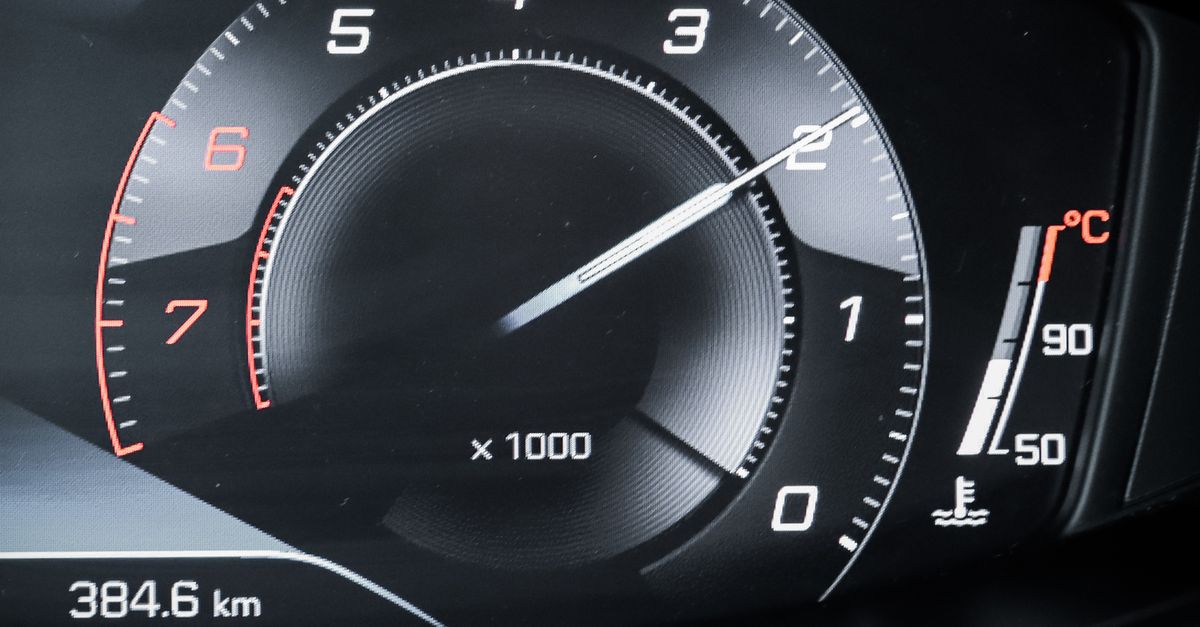 Questions to Ask About Pricing Before Hiring a Mobile Auto Electrician