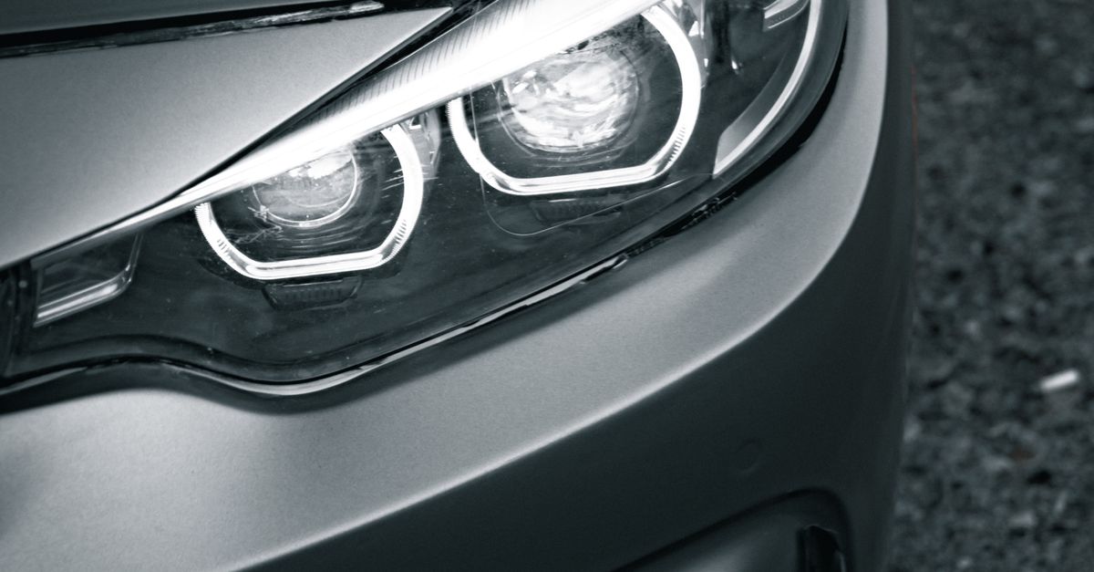 The Importance of Regular Air Conditioning Maintenance in Your Vehicle