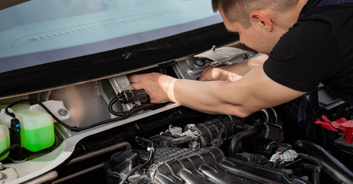 Understanding Qualifications That Matter in Auto Electricians